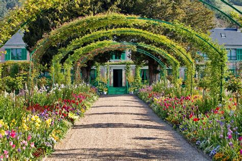 tuinen van monet givenchy|monet garden giverny tickets.